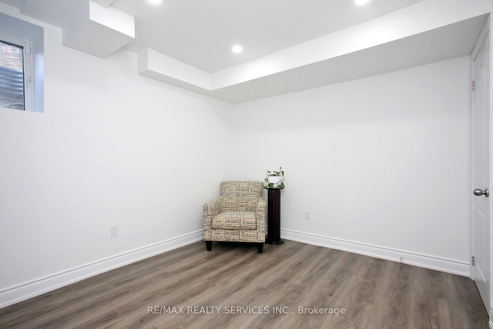 10 Isle Royal Terrace - Photo 23