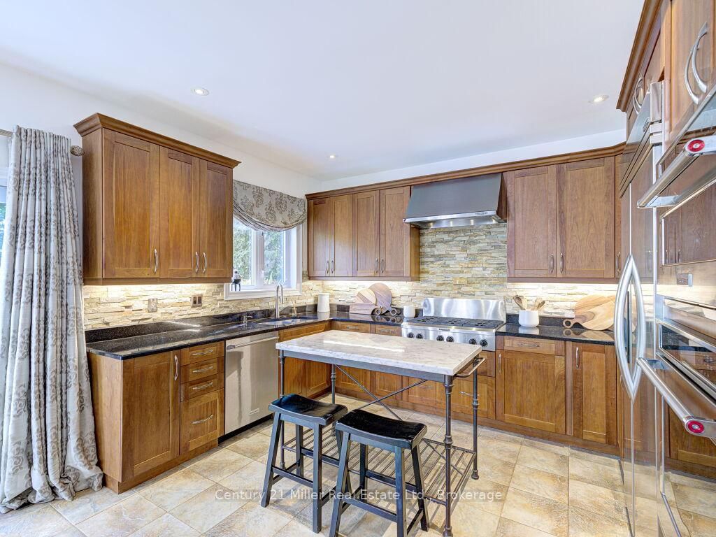 2301 Hertfordshire Way - Photo 11