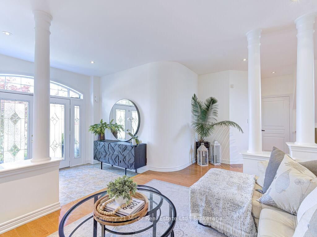 2301 Hertfordshire Way - Photo 4