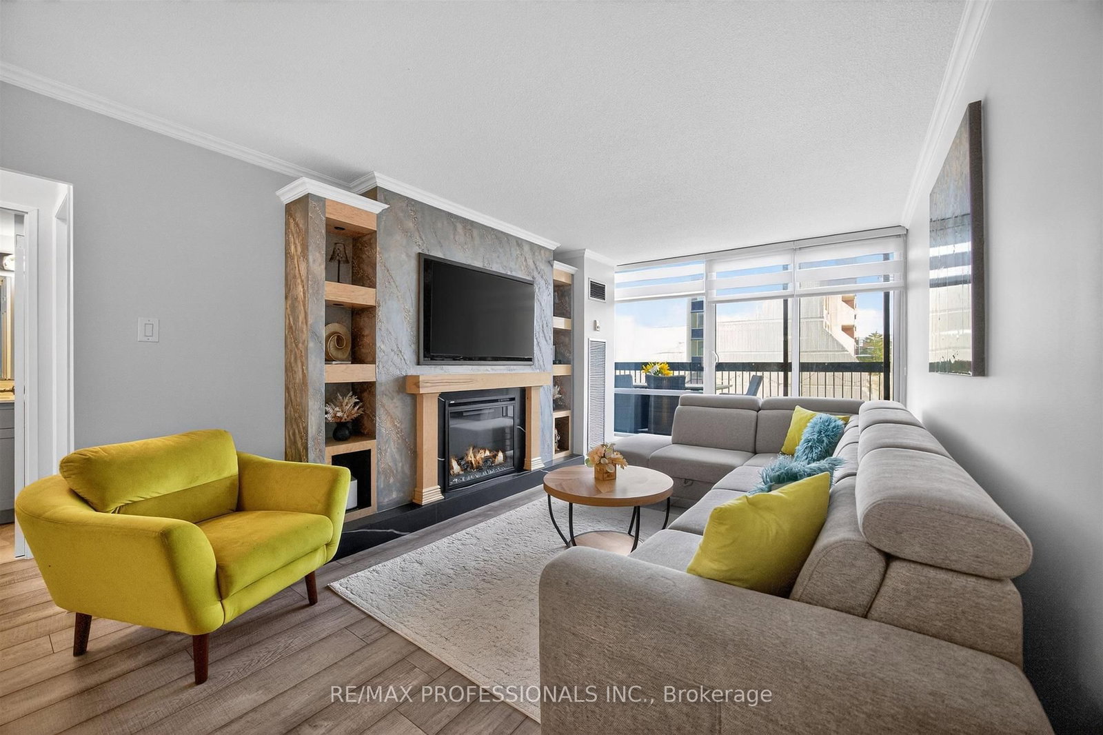 366 The East Mall, Unit 209 - Photo 10