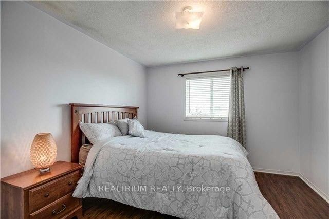 Upper - 548 Garden Walk - Photo 10