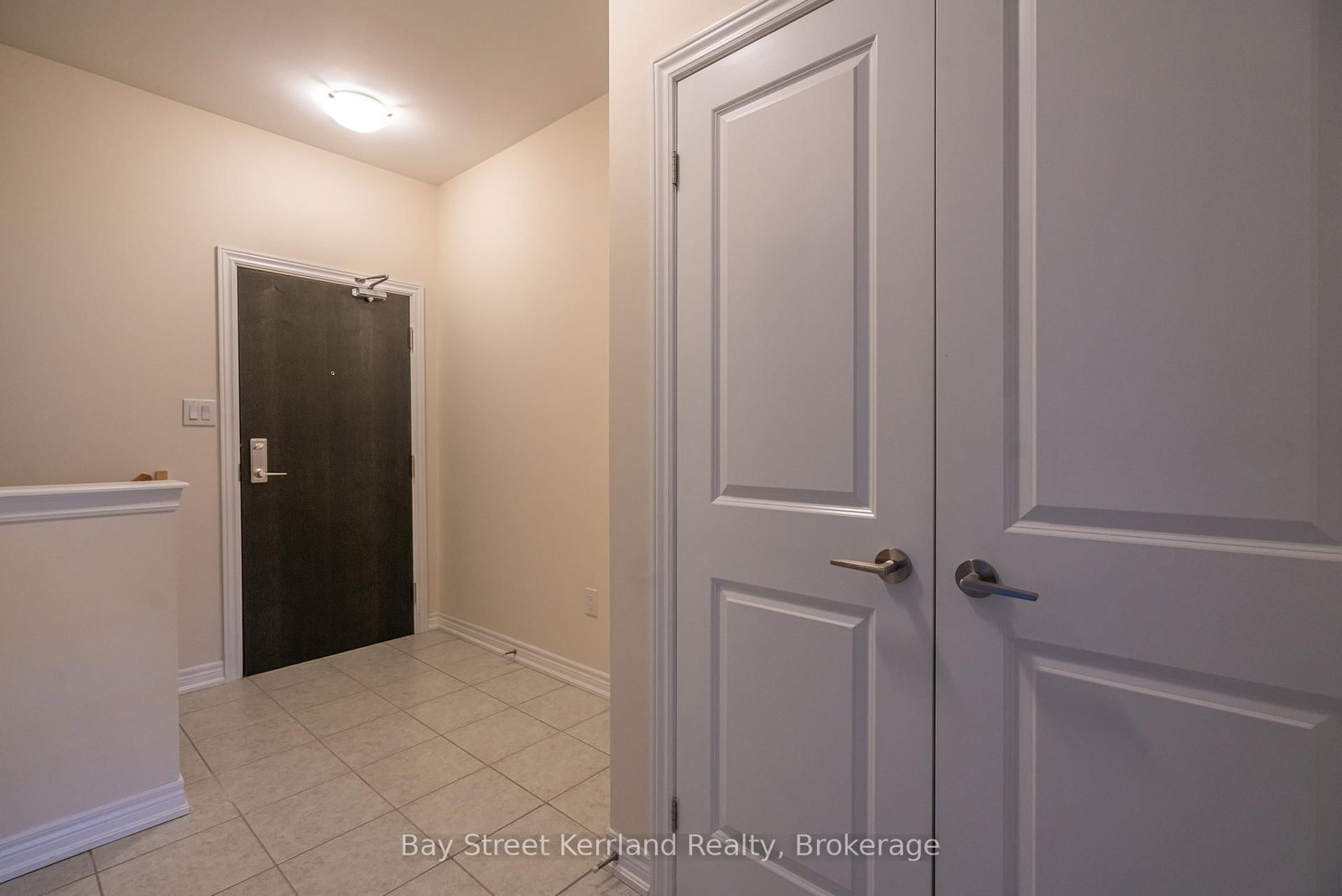 263 Georgian Drive, Unit 201 - Photo 5