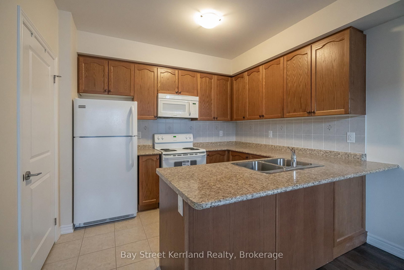 263 Georgian Drive, Unit 201 - Photo 7