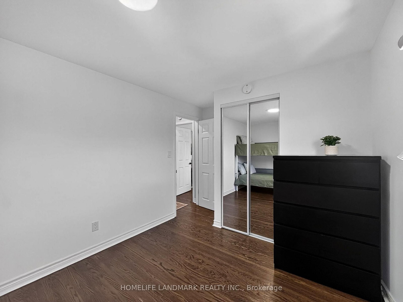 1166 Kingsholm Drive - Photo 22