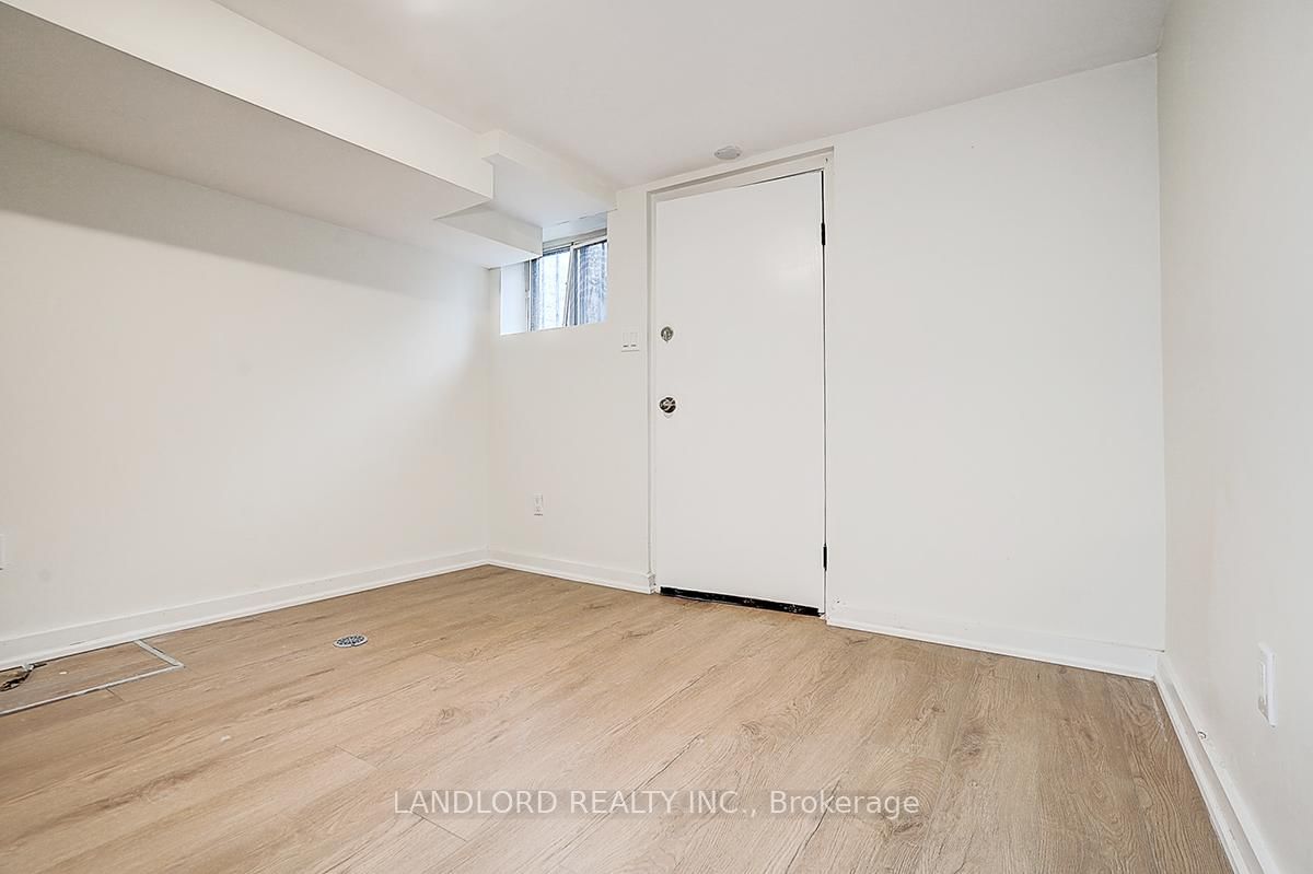 96 Wiltshire Avenue, Unit Lower - Photo 12