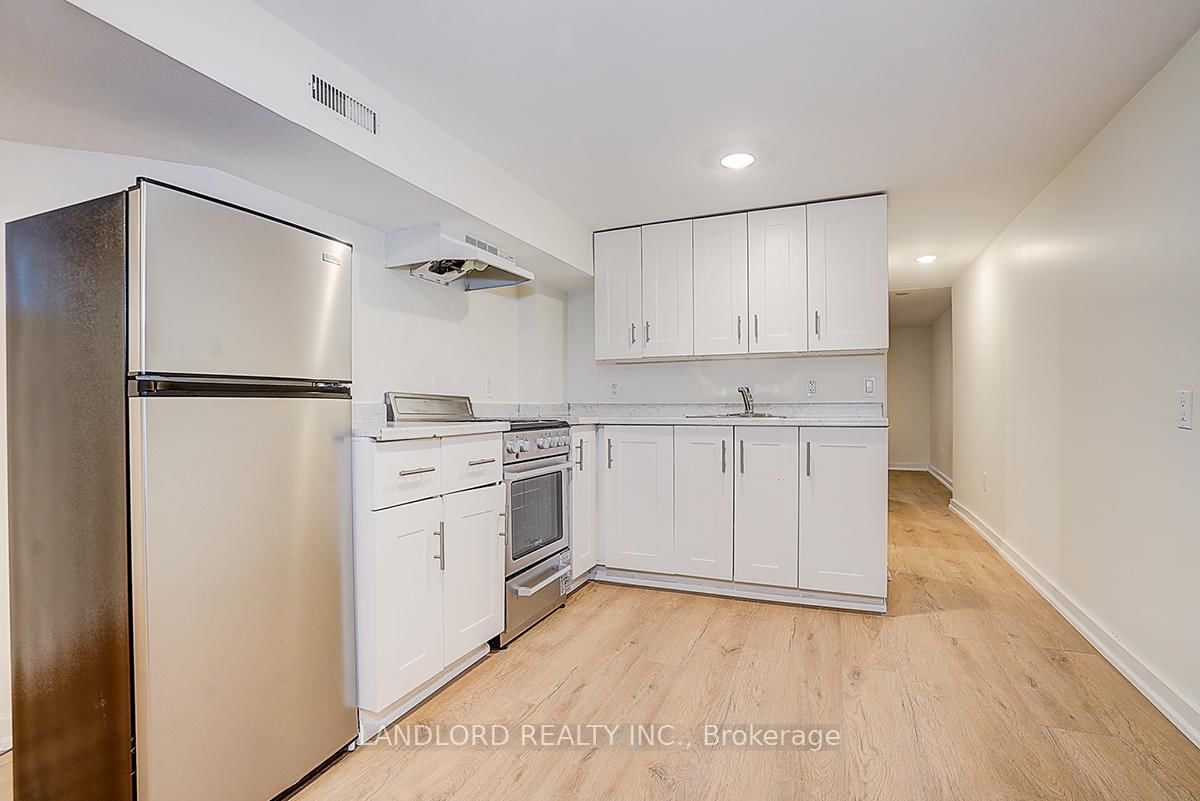 96 Wiltshire Avenue, Unit Lower - Photo 20