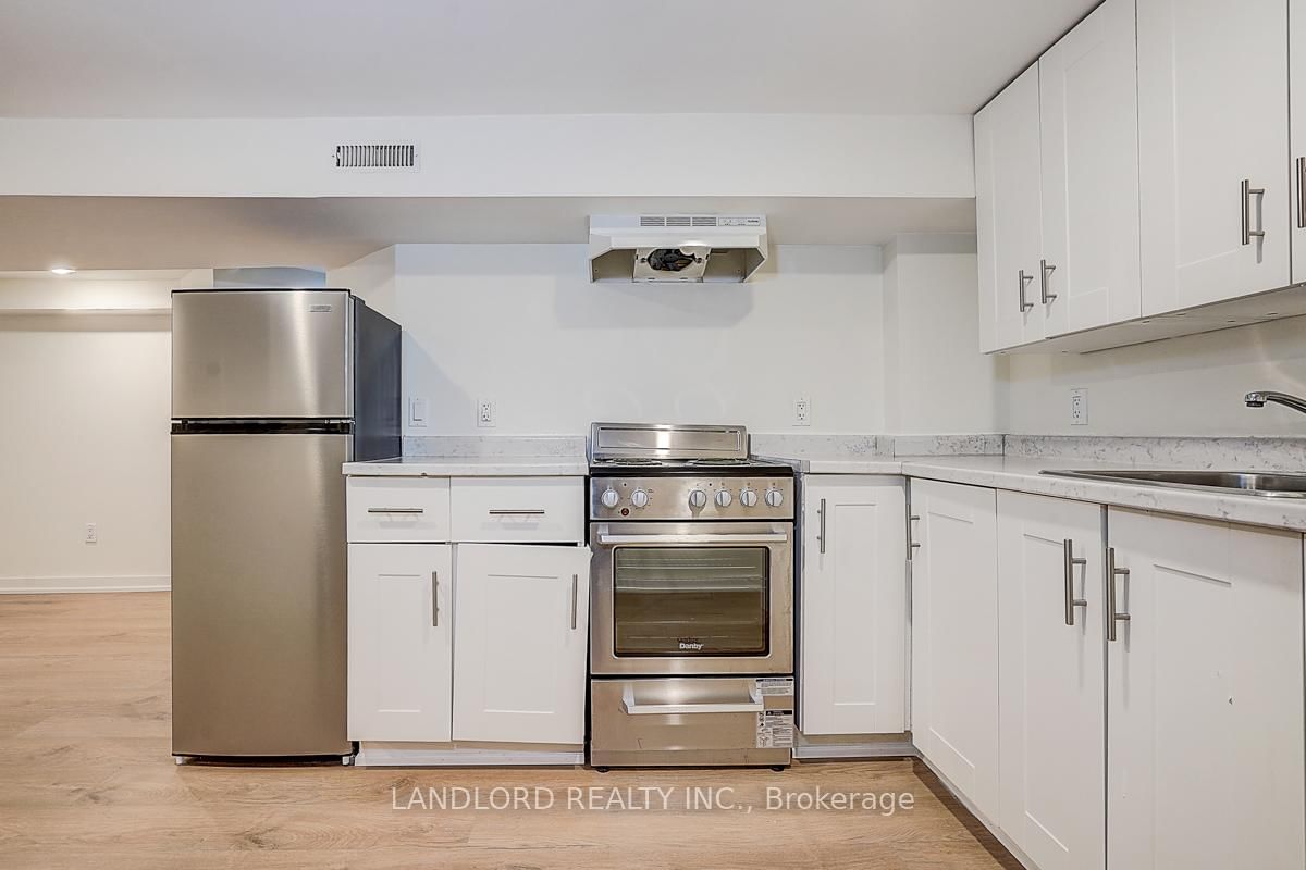 96 Wiltshire Avenue, Unit Lower - Photo 23