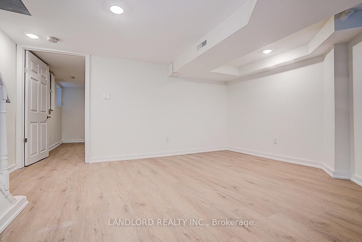 96 Wiltshire Avenue, Unit Lower - Photo 26