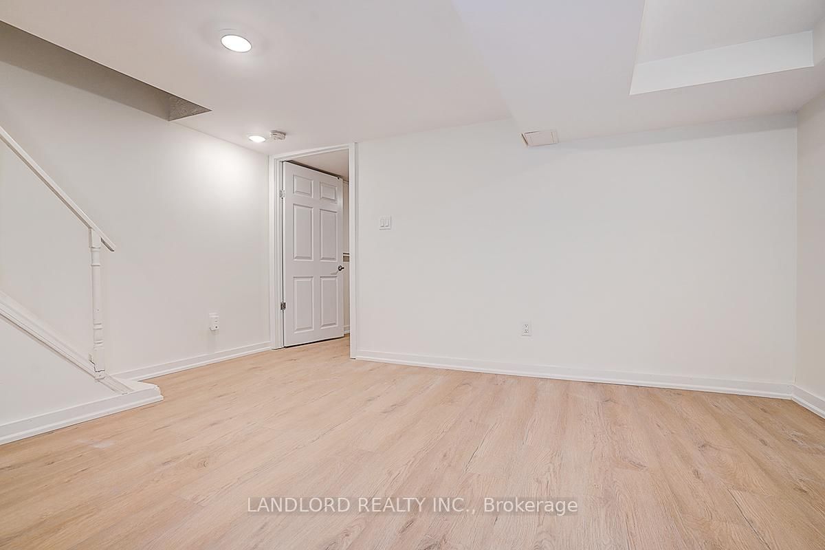 96 Wiltshire Avenue, Unit Lower - Photo 28