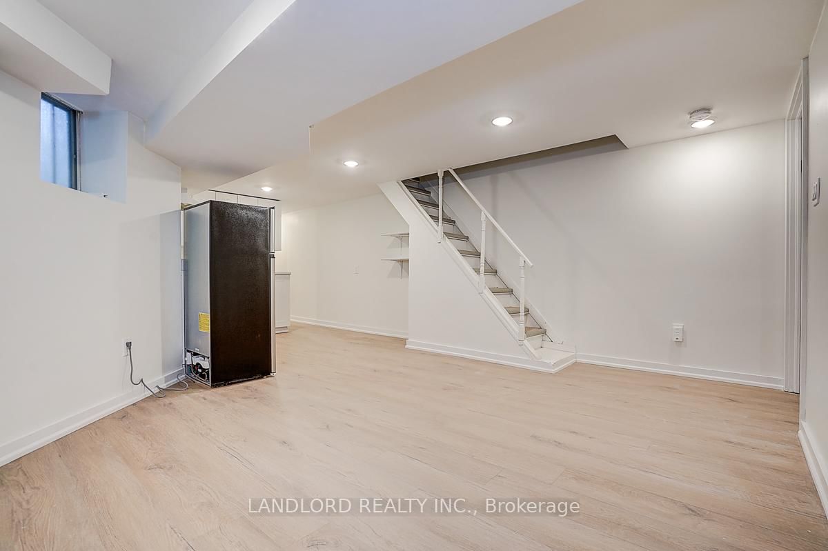 96 Wiltshire Avenue, Unit Lower - Photo 29