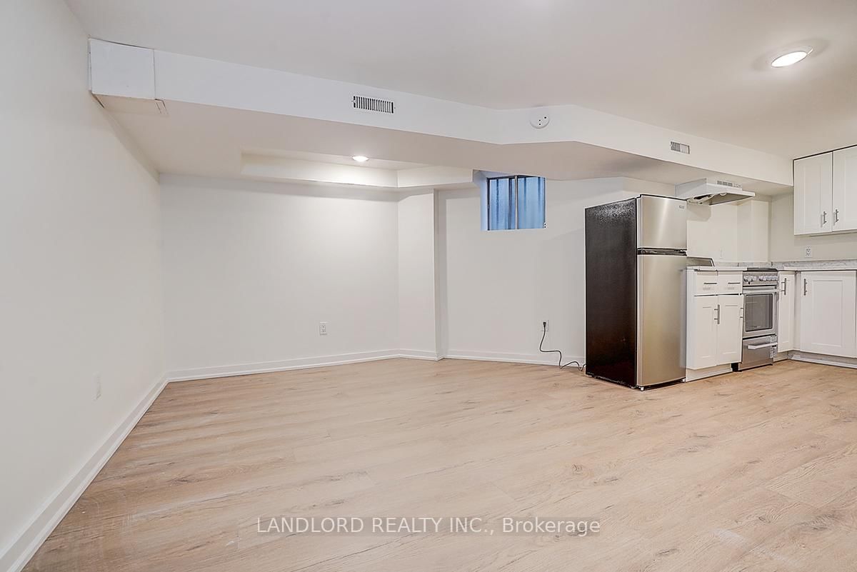 96 Wiltshire Avenue, Unit Lower - Photo 30