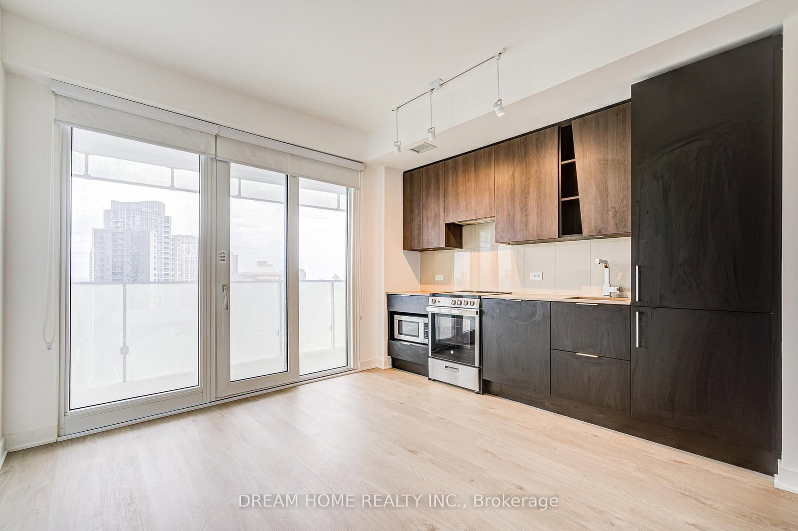 3900 Confederation Parkway, Unit 1911 - Photo 16