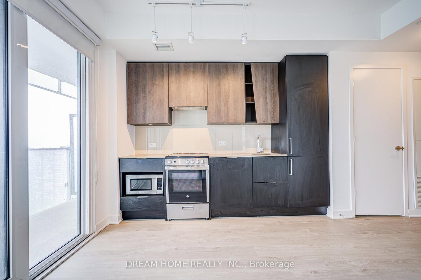 3900 Confederation Parkway, Unit 1911 - Photo 17