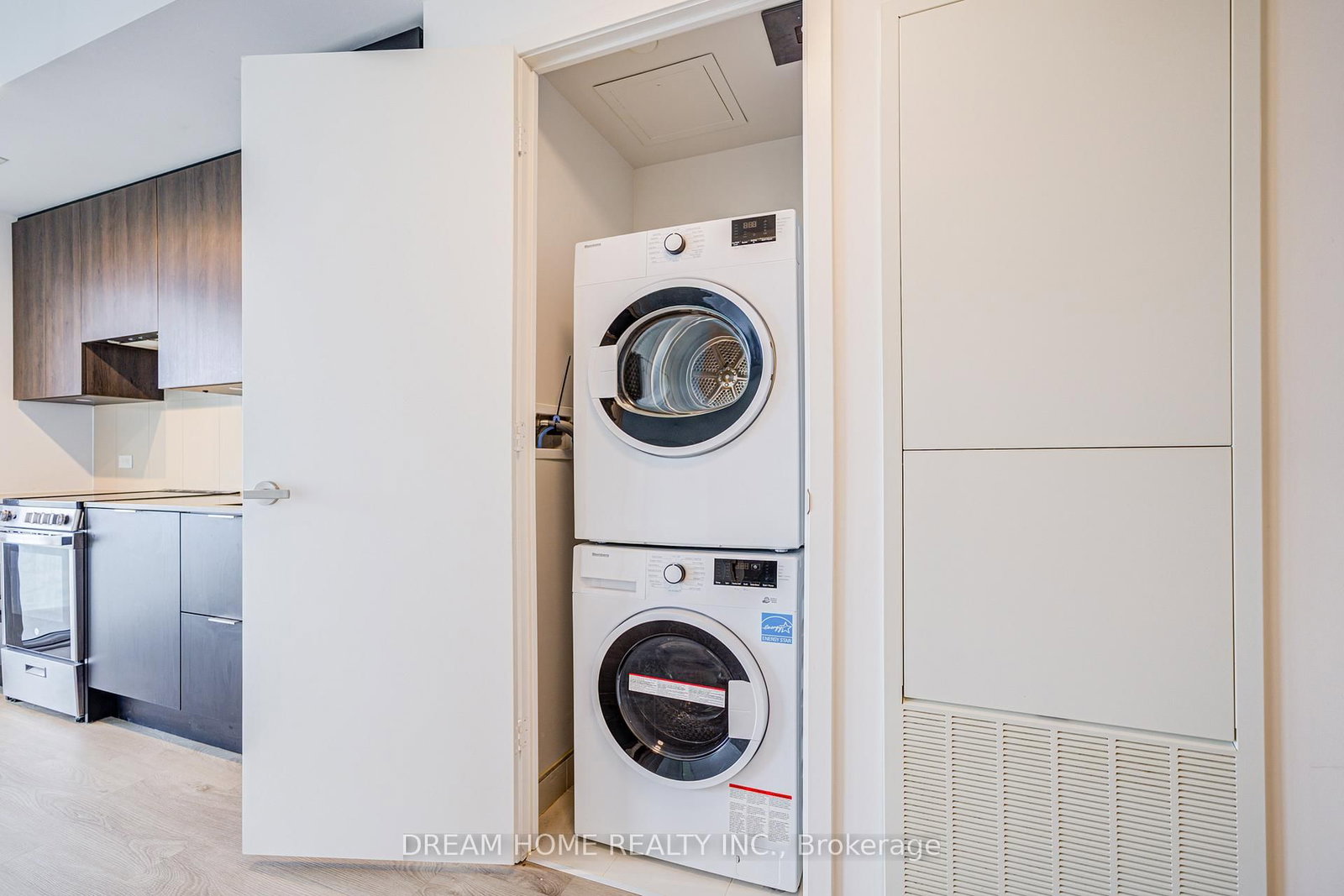 3900 Confederation Parkway, Unit 1911 - Photo 30