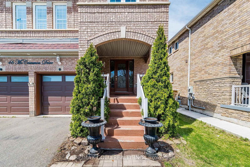 46 Mccrimmon Dr, Brampton, L7A 2Z5 | Image 3