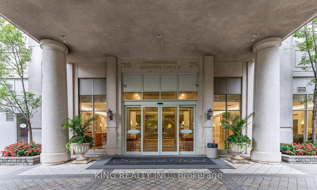 627 - 25 Kingsbridge Garden Circle