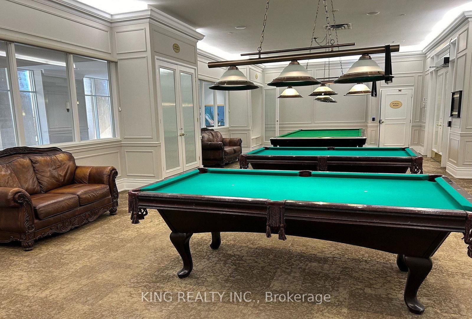 25 Kingsbridge Garden Circle, Unit 627 - Photo 9