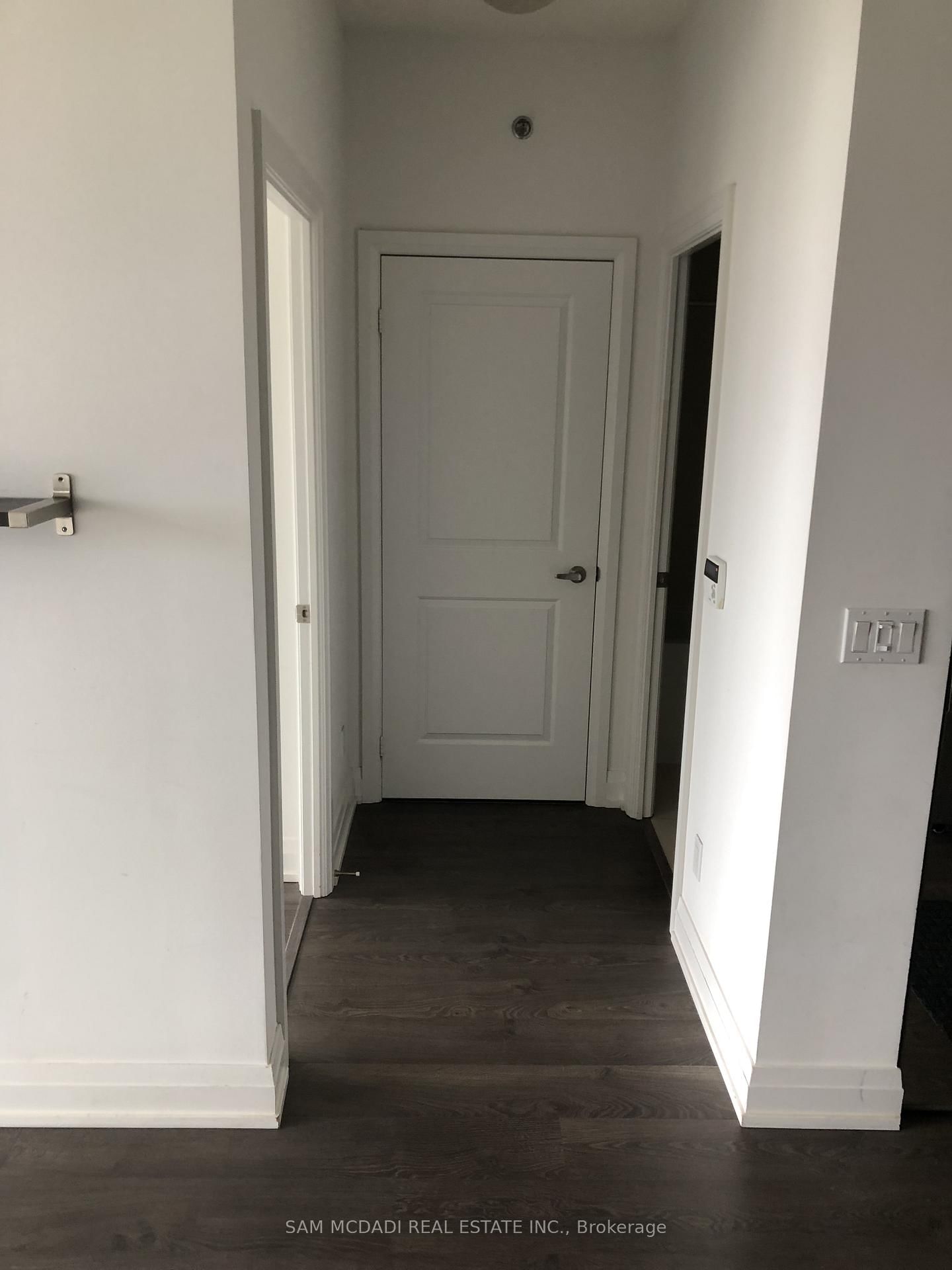 65 Speers Road, Unit 1902 - Photo 14