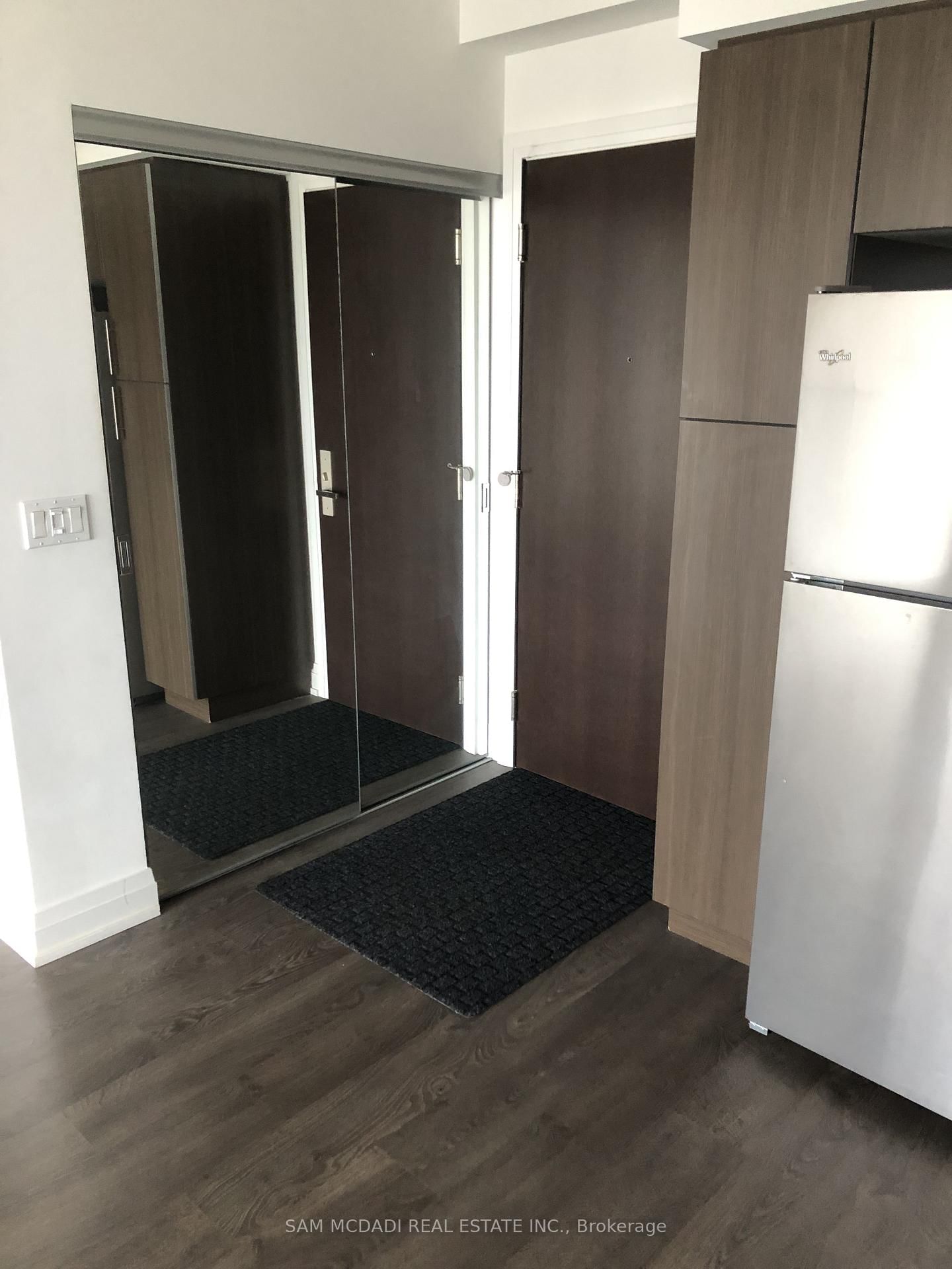 65 Speers Road, Unit 1902 - Photo 15