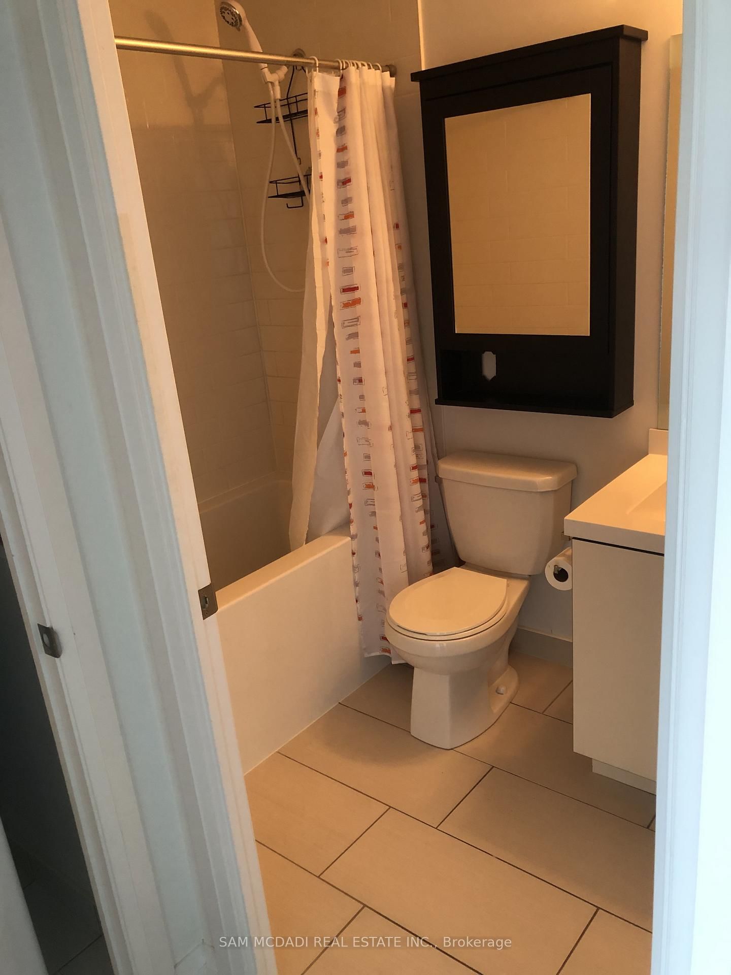 65 Speers Road, Unit 1902 - Photo 16