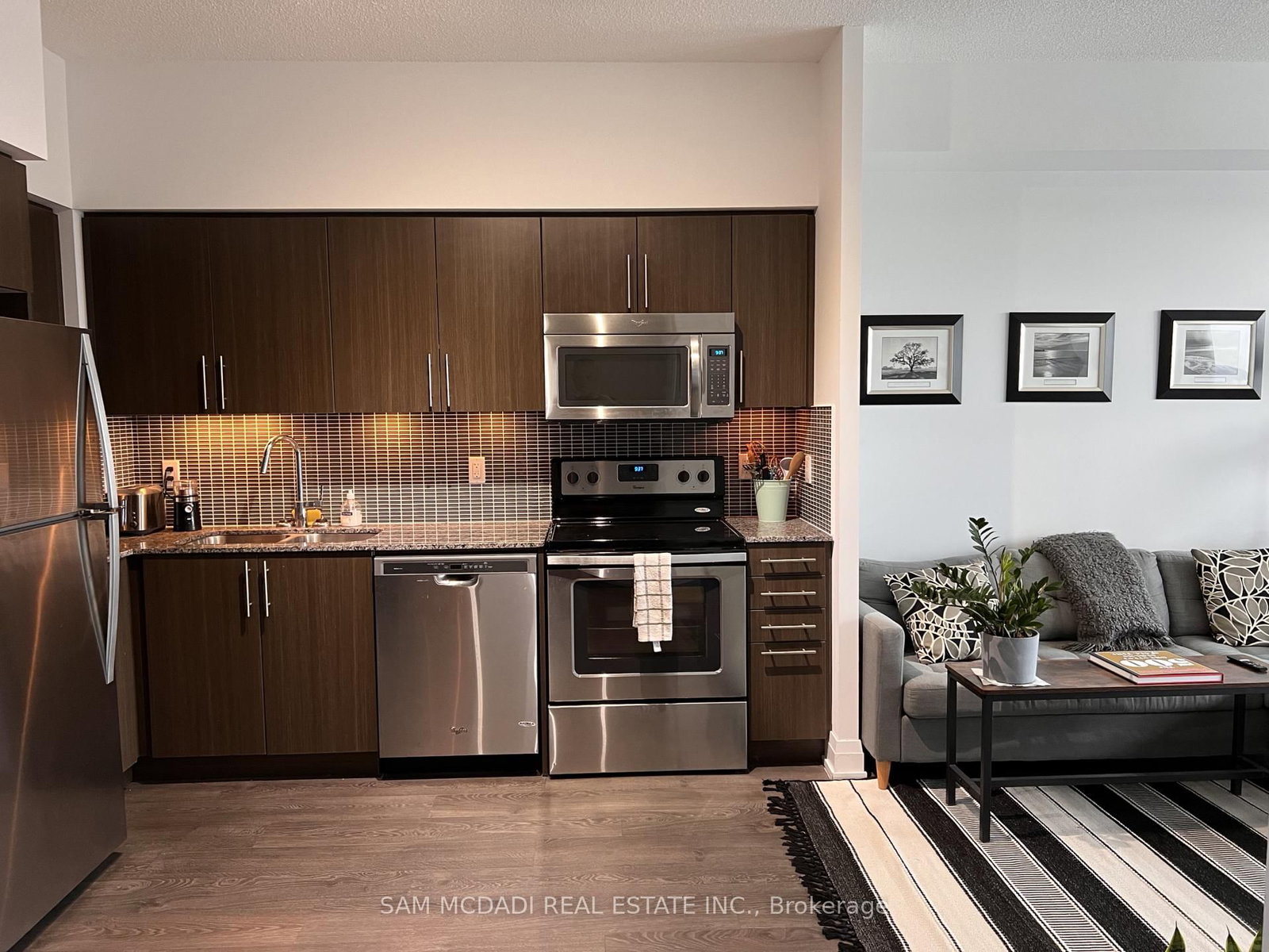 65 Speers Road, Unit 1902 - Photo 4