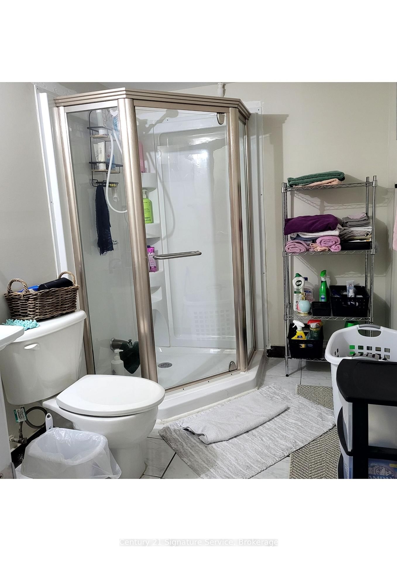 1374 Charles Drive, Unit Upper - Photo 28