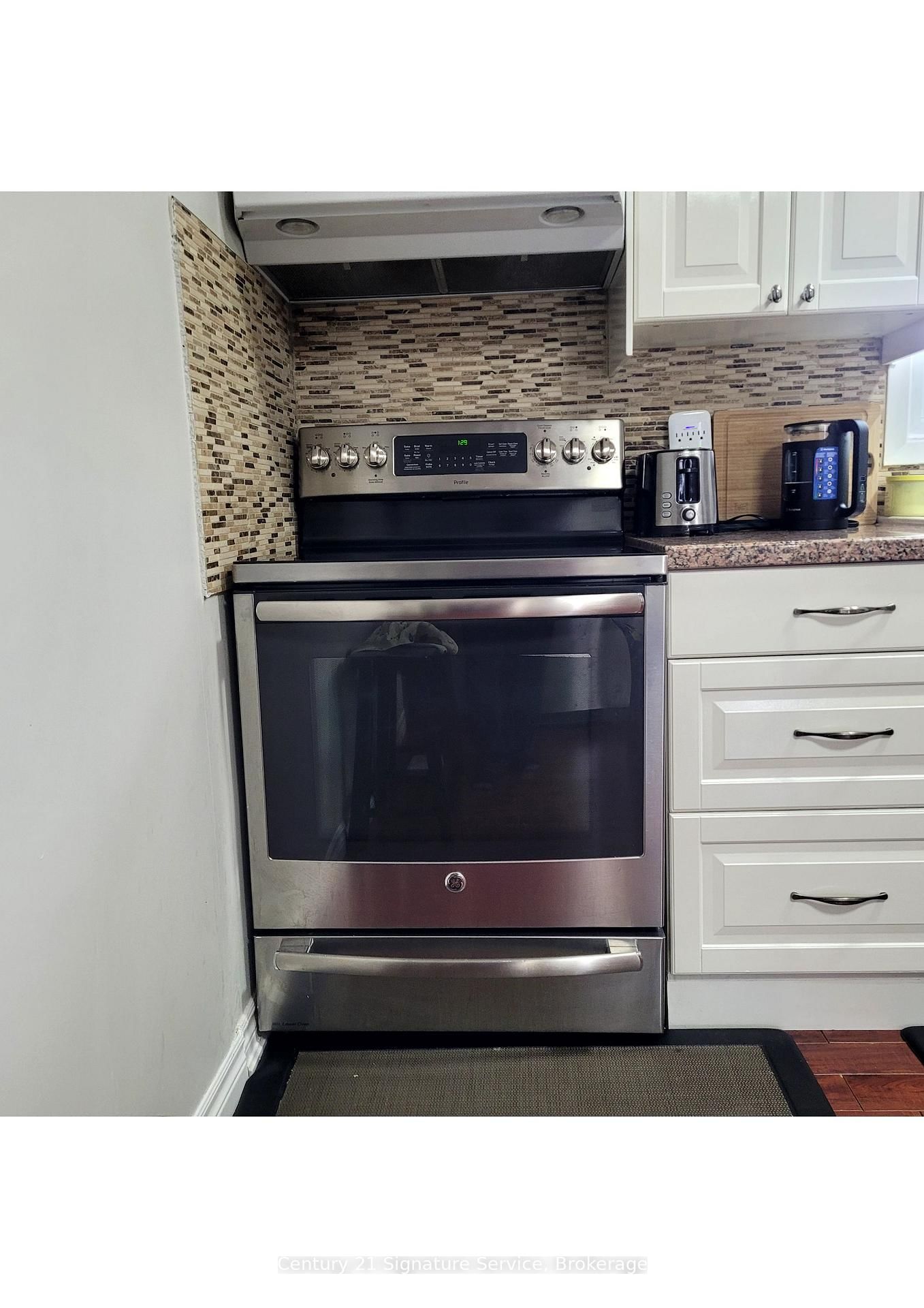 1374 Charles Drive, Unit Upper - Photo 6