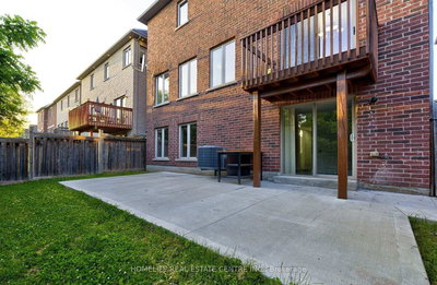 42 Arrowpoint Dr | Brampton | Image