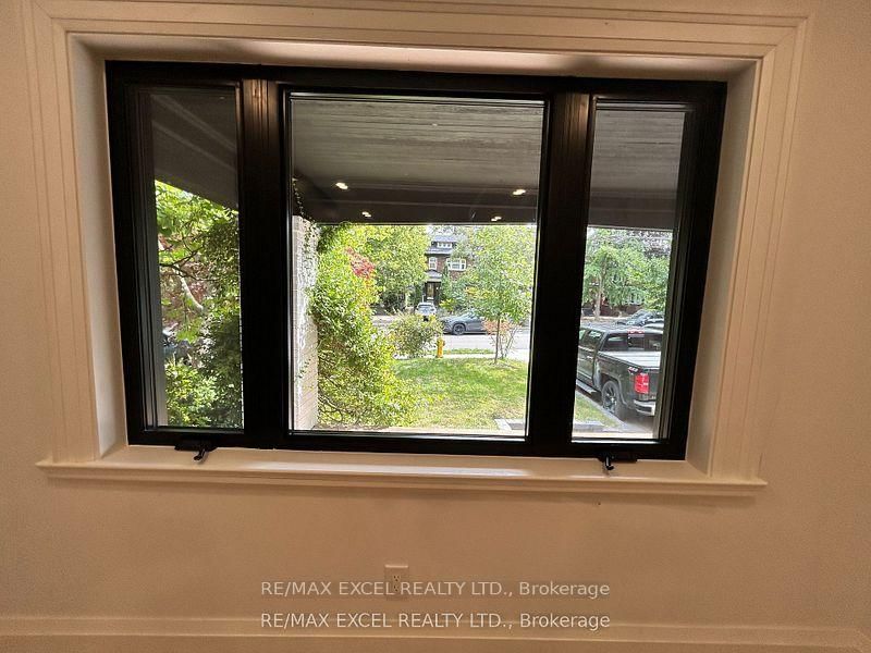 34 Raymond Avenue - Photo 5