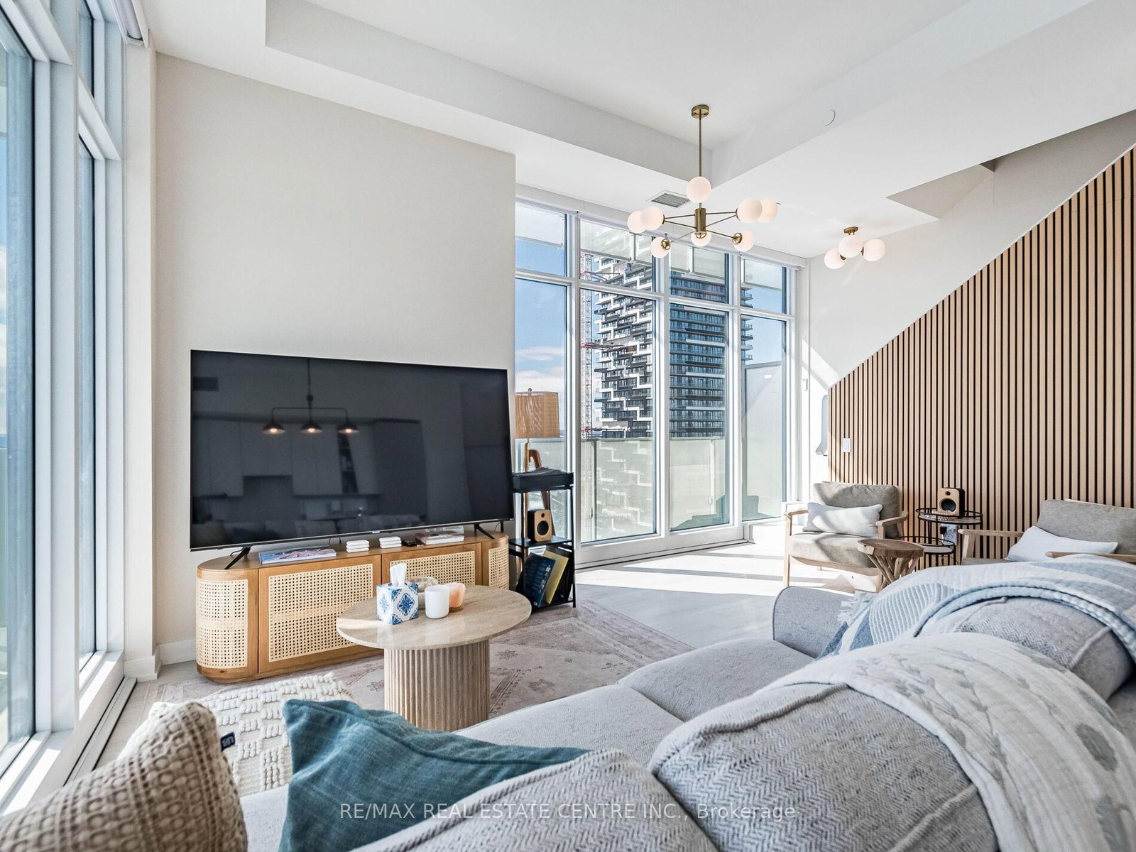 3883 Quartz Road, Unit 6011 - Photo 11