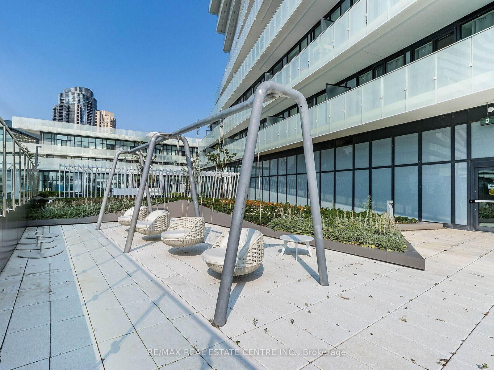 3883 Quartz Road, Unit 6011 - Photo 27