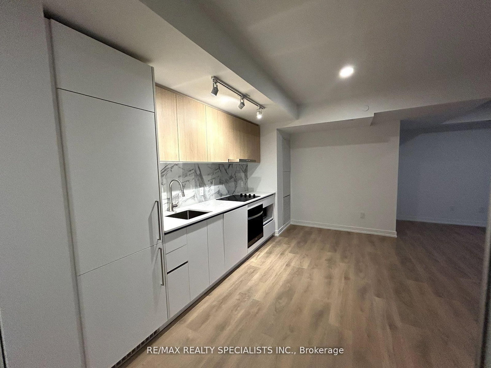 1100 Sheppard Avenue W, Unit 1005 - Photo 5