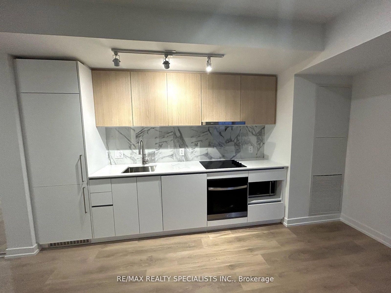 1100 Sheppard Avenue W, Unit 1005 - Photo 6