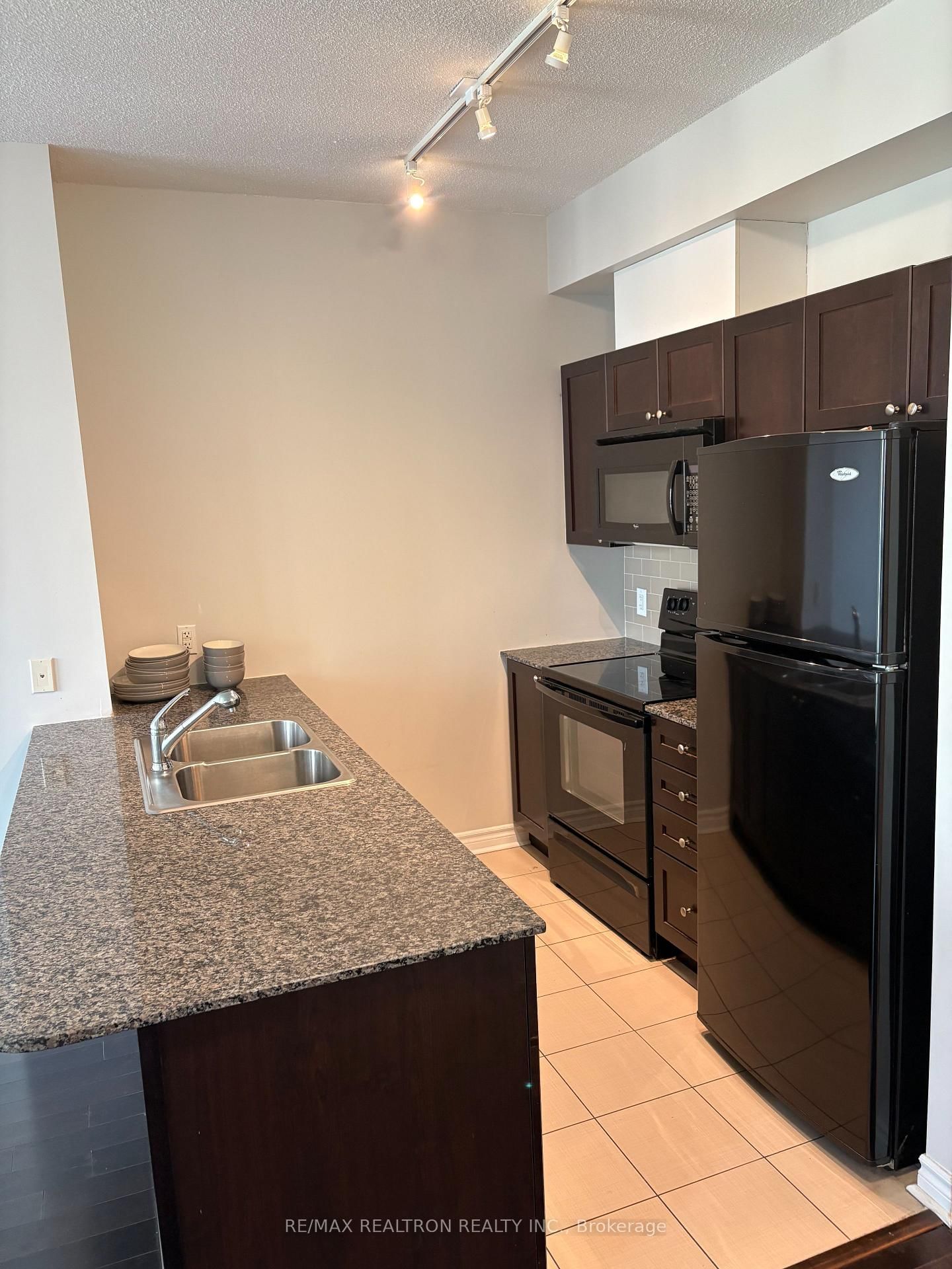 3525 Kariya Drive, Unit 1710 - Photo 27