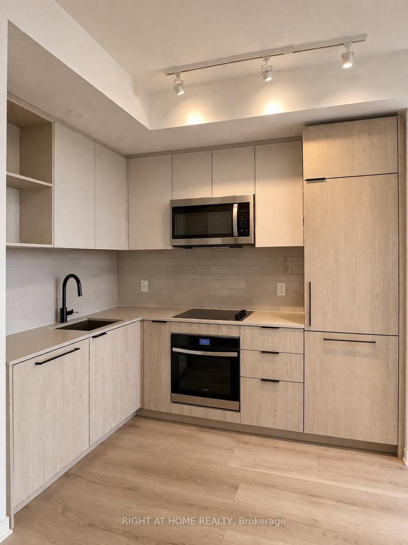 1303 - 1185 Dupont St, Toronto, M6H 0G5 | Image 2