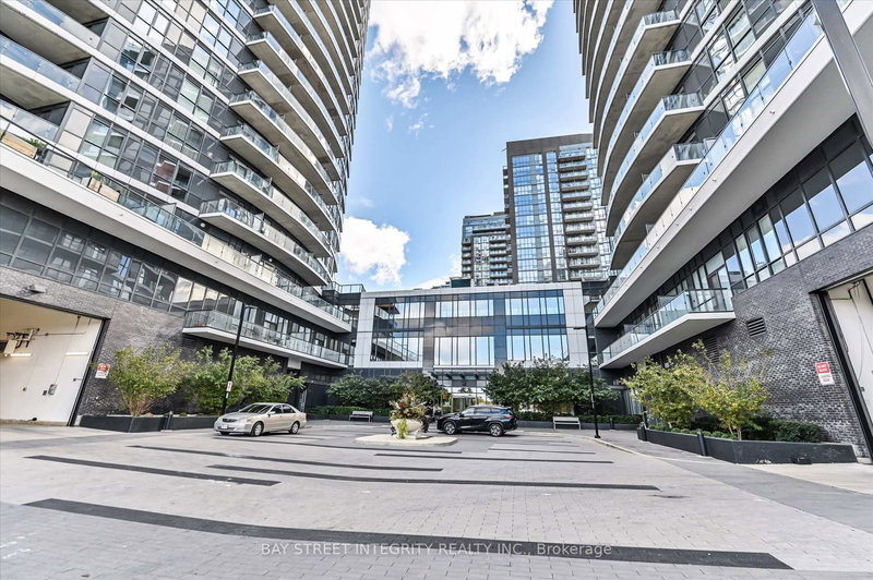 2719 - 35 Watergarden Dr, Mississauga, L5R 0G8 | Image 3