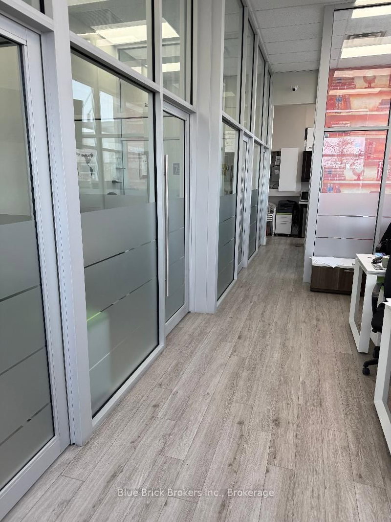 #4 - 680 Rexdale Blvd Blvd, Toronto, M9W 0B5 | Image 2