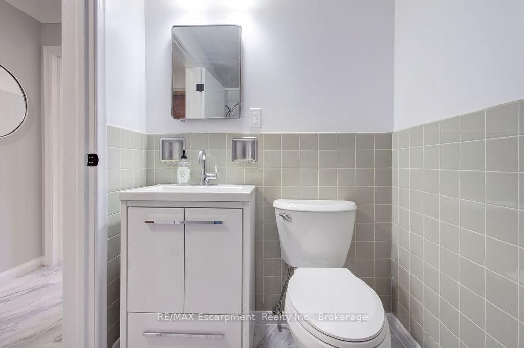 830 Robinson Street, Unit 204 - Photo 13