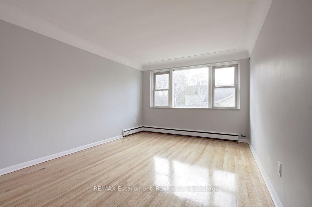 830 Robinson Street, Unit 204 - Photo 7