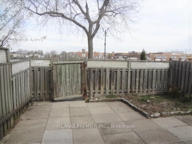 231 - 260 John Garland Boulevard