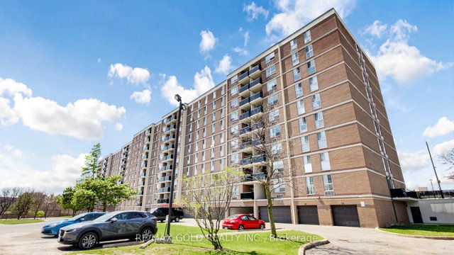 102 - 2825 Islington Avenue