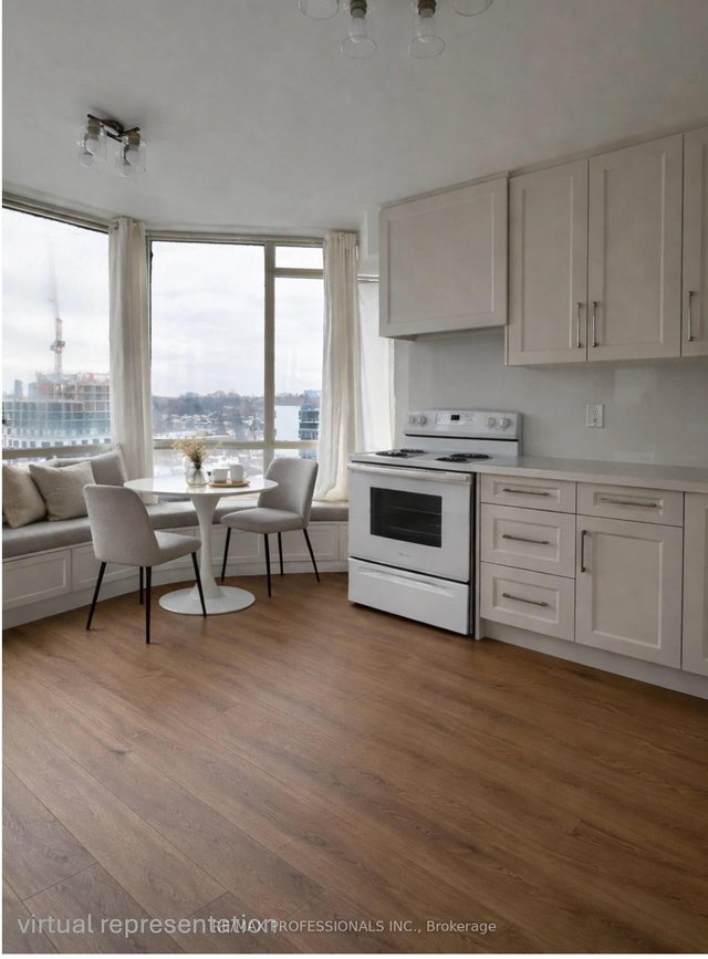 1208 - 1300 Islington Avenue