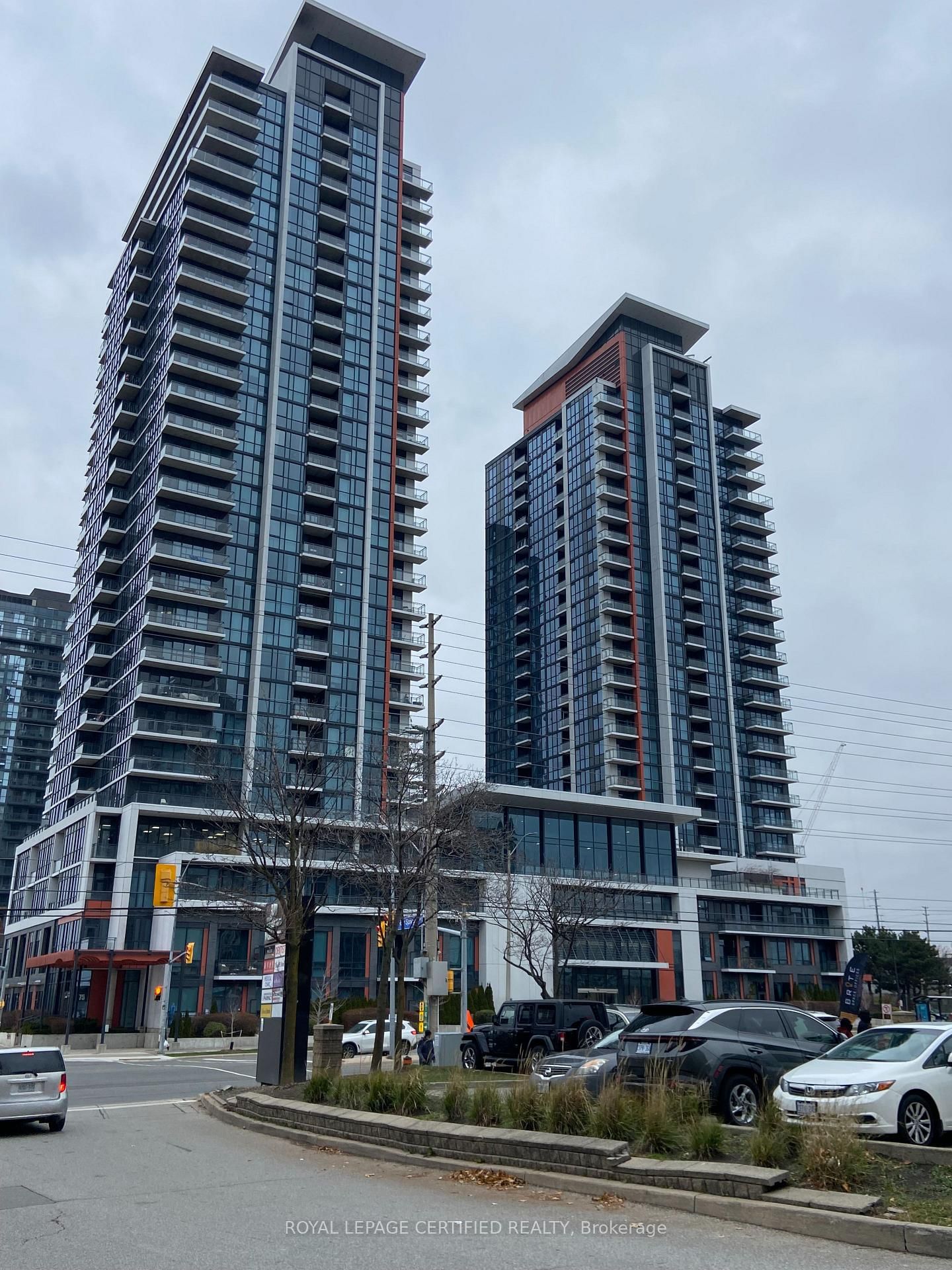 75 Eglinton Avenue W, Unit 701