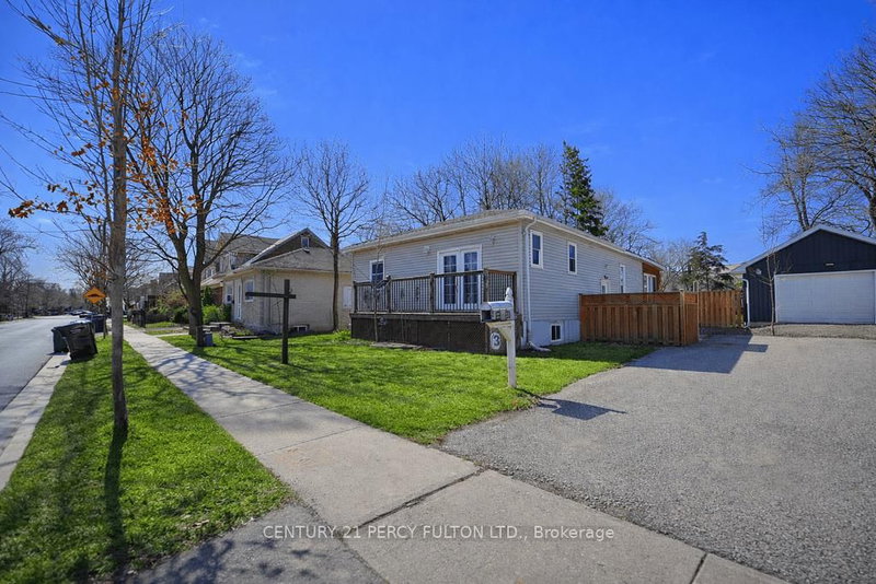 3 Mill St S, Brampton, L6Y 1S4 | Image 2