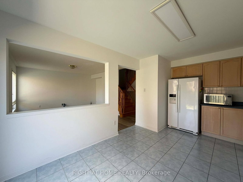 677 Irving Milton,ON L9T 6H6 — Photo 11