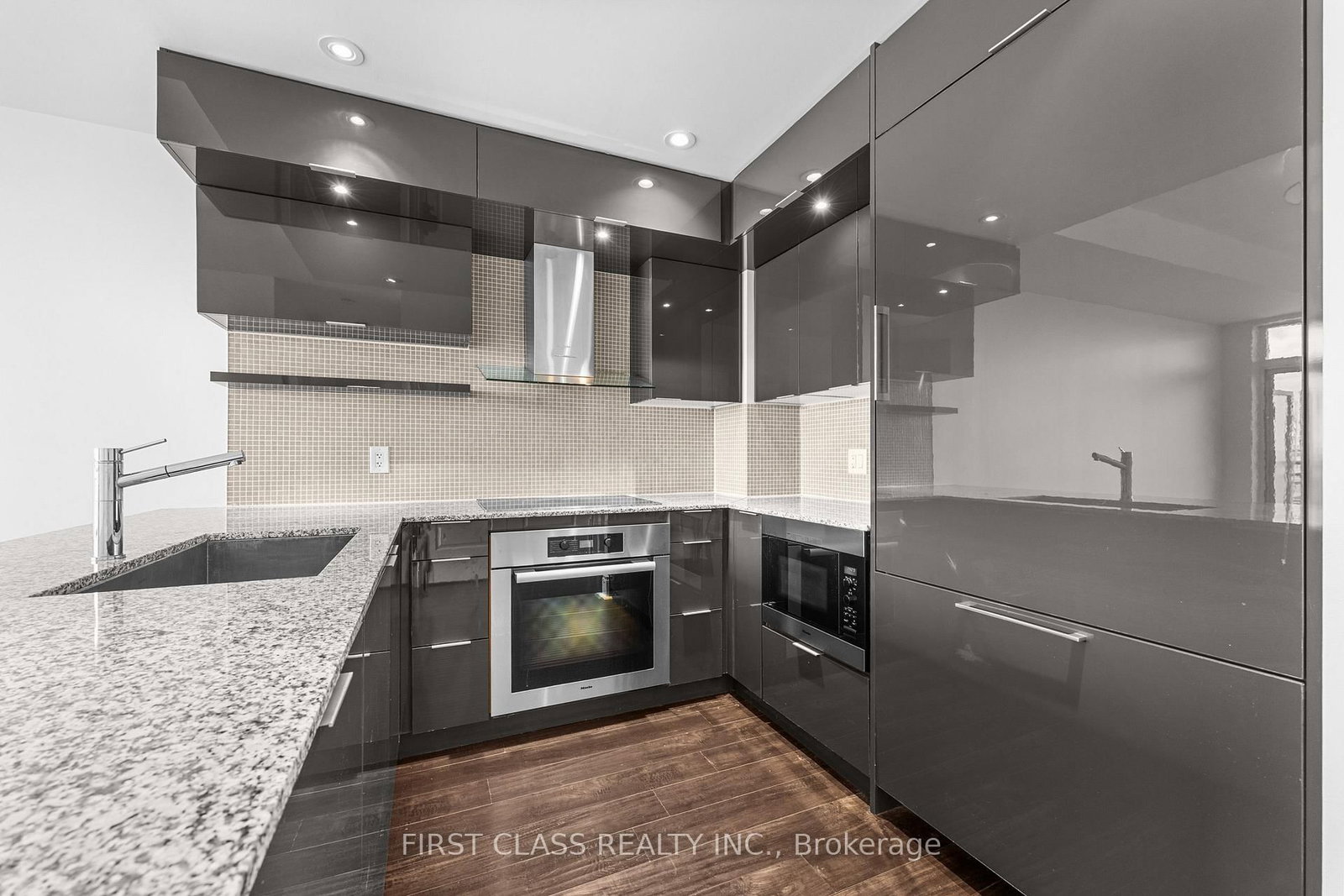 16 Brookers Lane, Unit Ph-03 - Photo 5