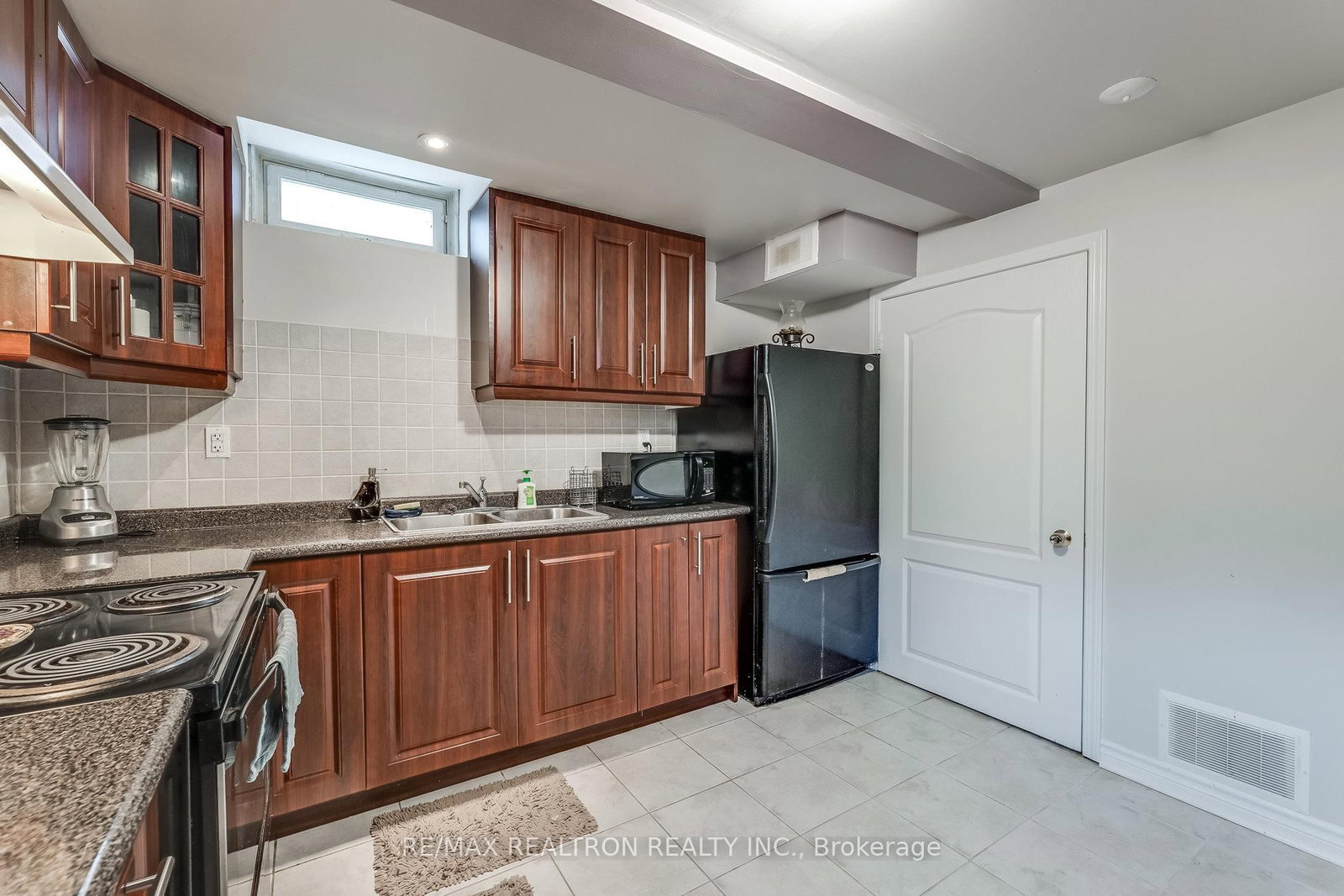 896 Mandolin Place - Photo 40