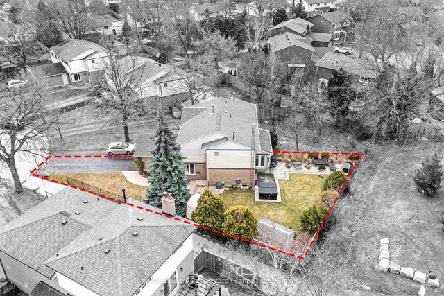 522 Conway Court