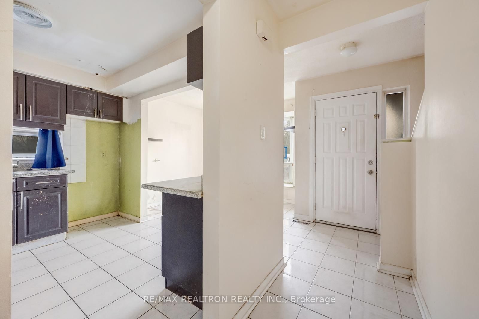 250 John Garland Boulevard • #106 • Toronto, ON photo 14