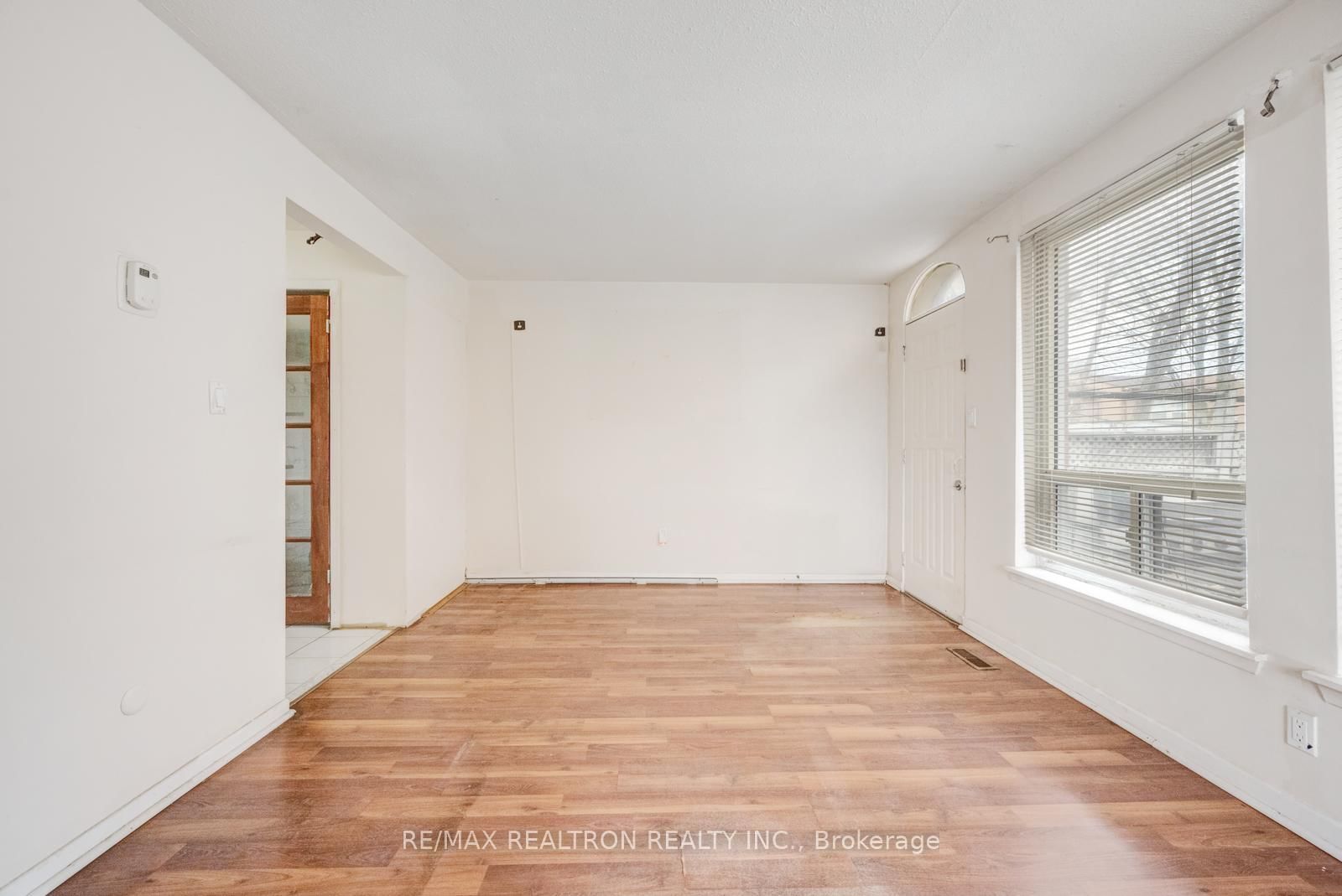 250 John Garland Boulevard • #106 • Toronto, ON photo 17
